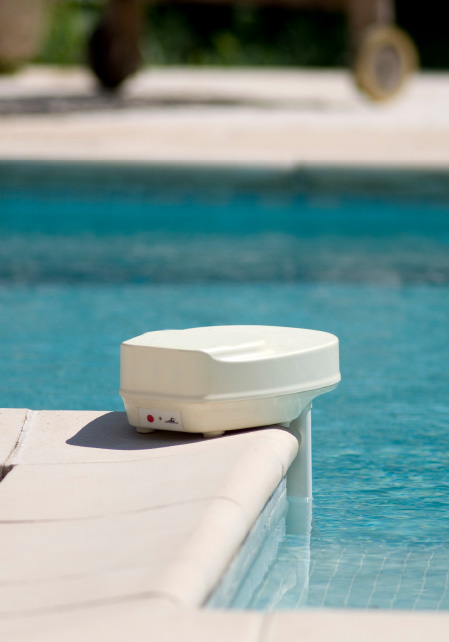 5-reasons-why-pool-alarms-are-vital-blogimage1-m