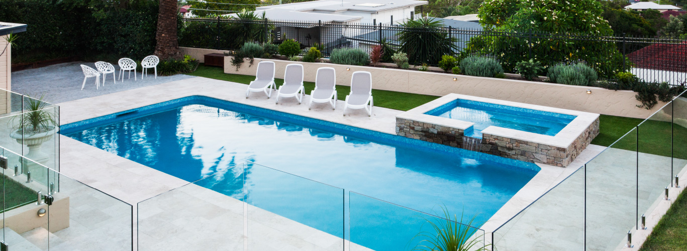 a-step-by-step-guide-to-modern-pool-fencing-solutions-blogimage1