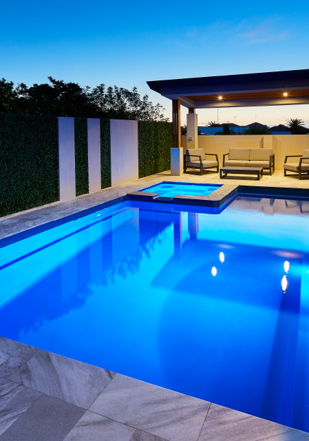 how-to-achieve-the-perfect-minimalistic-pool-style-blogimage2-m