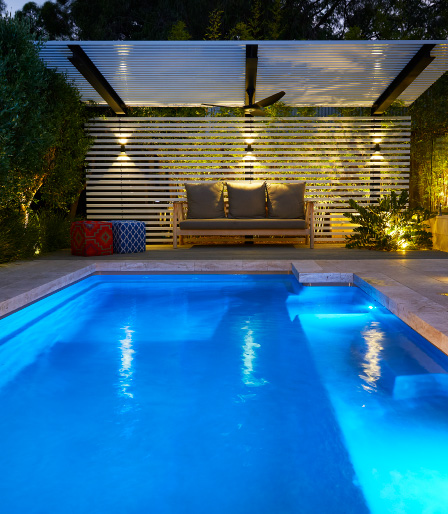 illuminate-your-pool-nights-with-perfect-pool-lighting-solutions-blogimage2-m