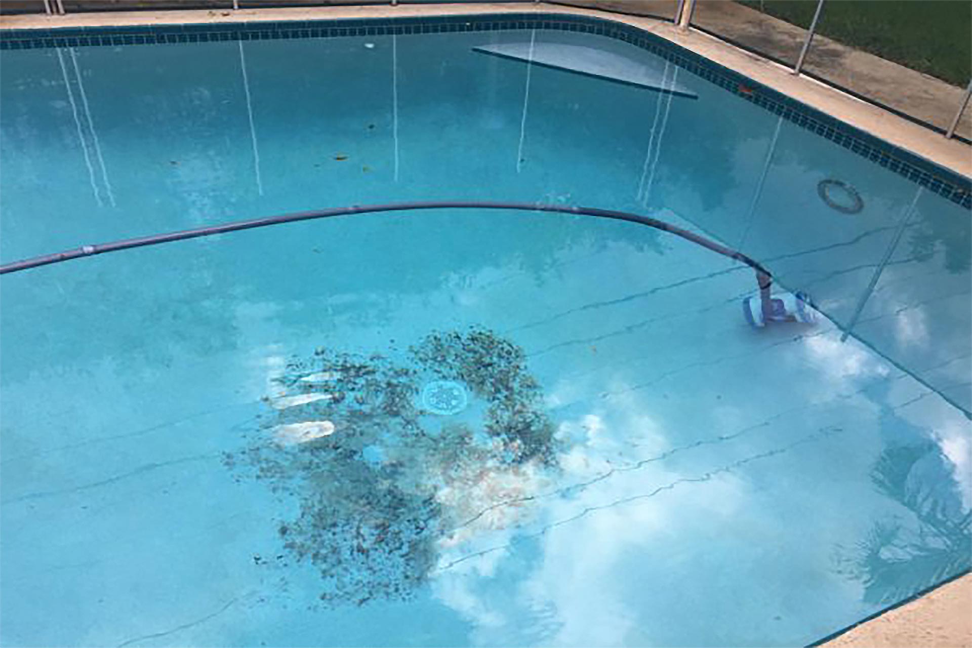 How Do You Clean A Fibreglass Pool? - Newcastle Swimming Pools How To Clean Brown Pool Water