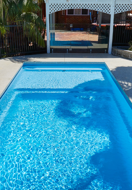 reasons-why-your-pool-water-quality-is-so-important-blogimage2-m